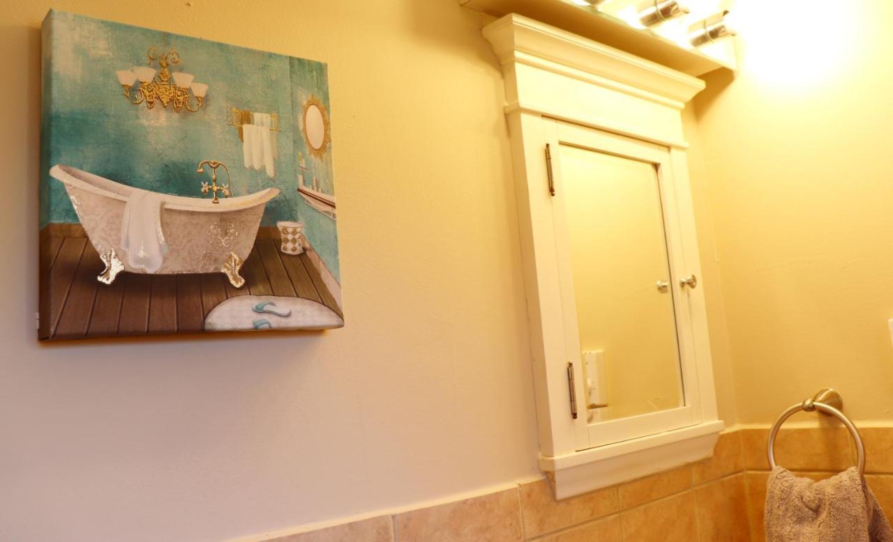 Private Room At Home Near Iad-Sterling Extérieur photo