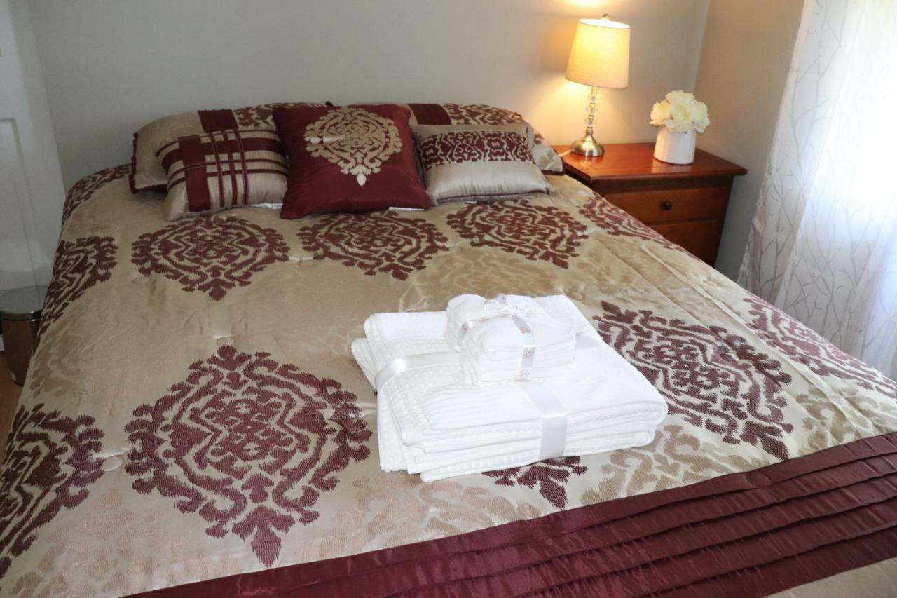 Private Room At Home Near Iad-Sterling Extérieur photo